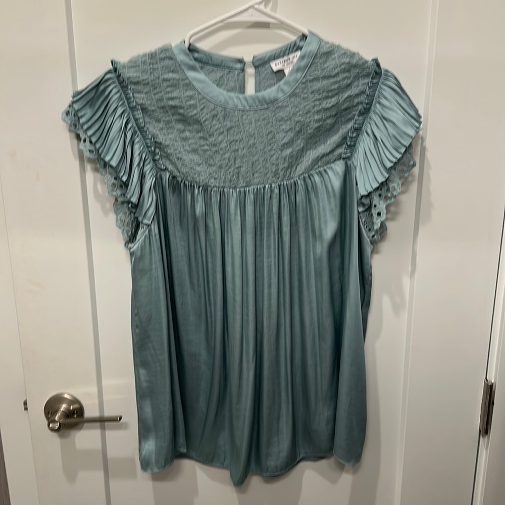 Beautiful Sea Foam Blouse